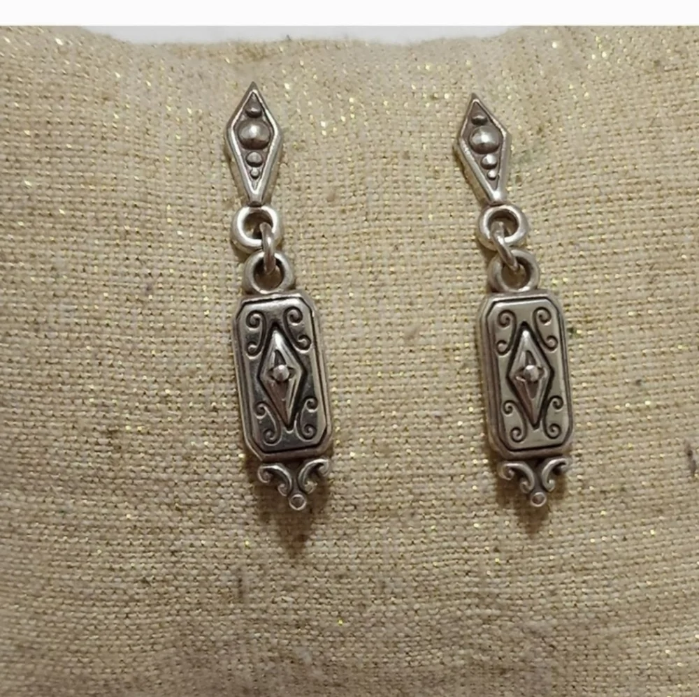 Brighton Dangle Vintage Retired Stud Earrings‎